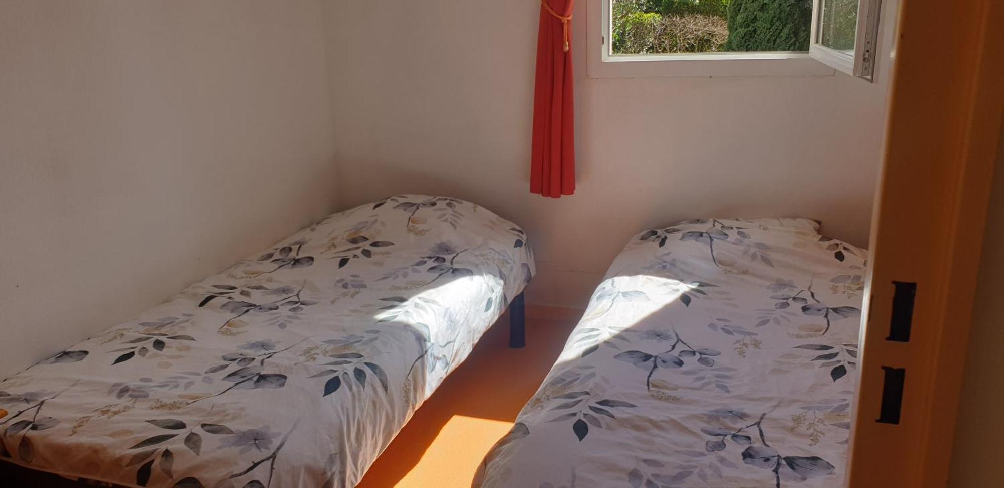 Maison"La Cigale Du Sud" Calvisson Chambre photo